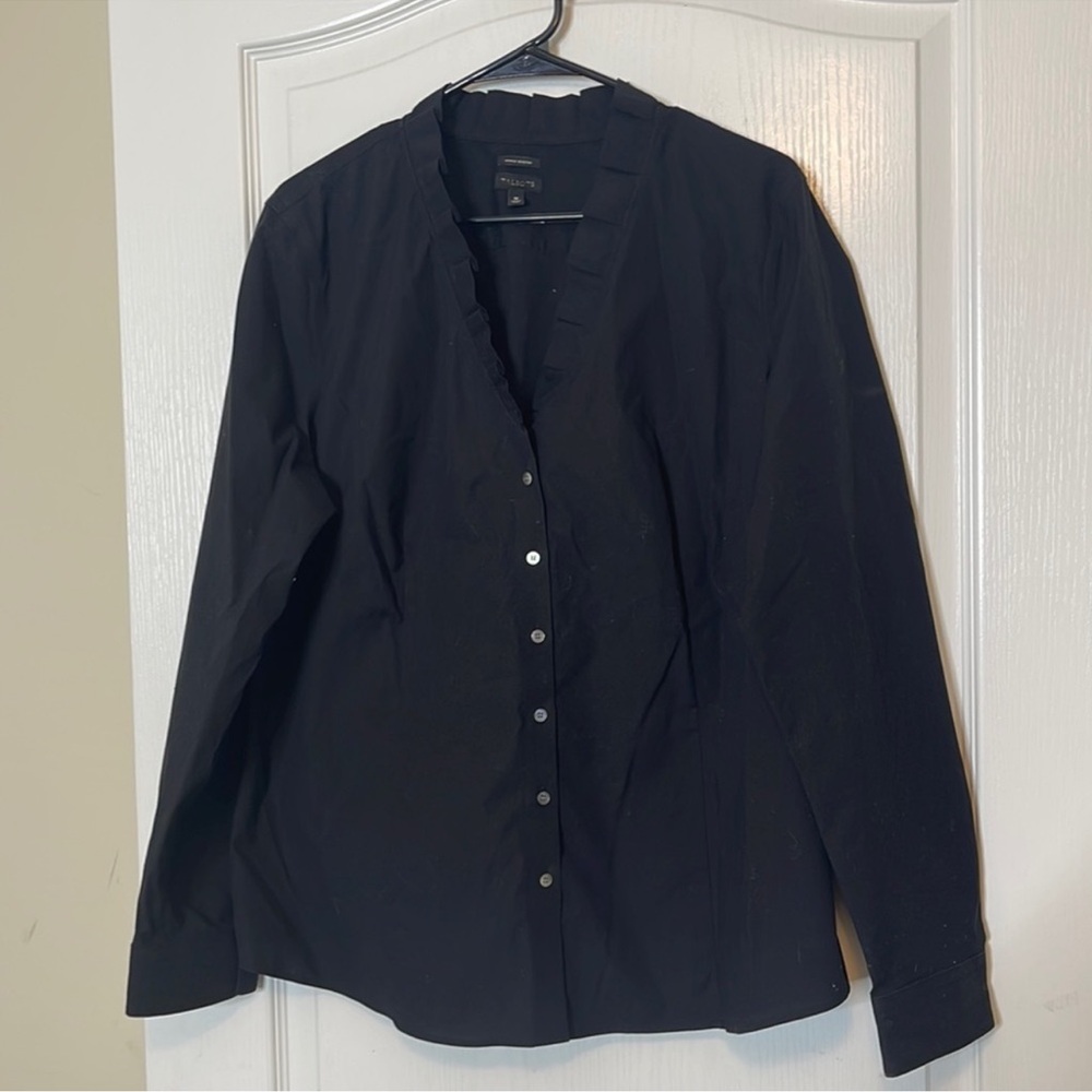 Talbots Black Wrinkle Resistant Blouse Size 18